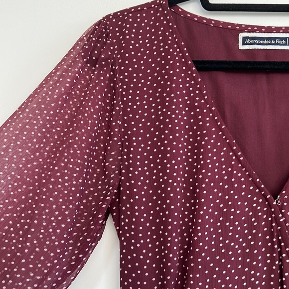 Abercrombie & Fitch wrap dress - Picture 2 of 7